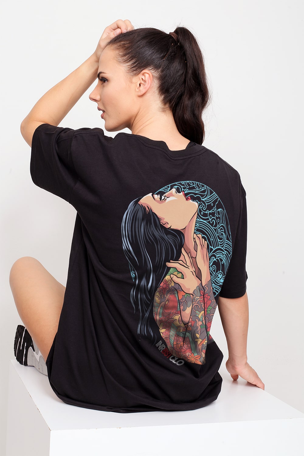 YAKUZA V2 UNISEX TEE - Koi Series image 0