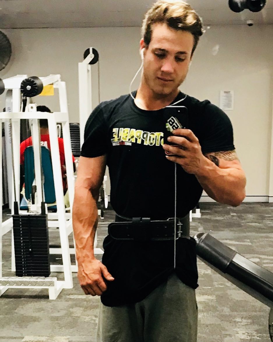 UNSTOPPABLE TEE image 4