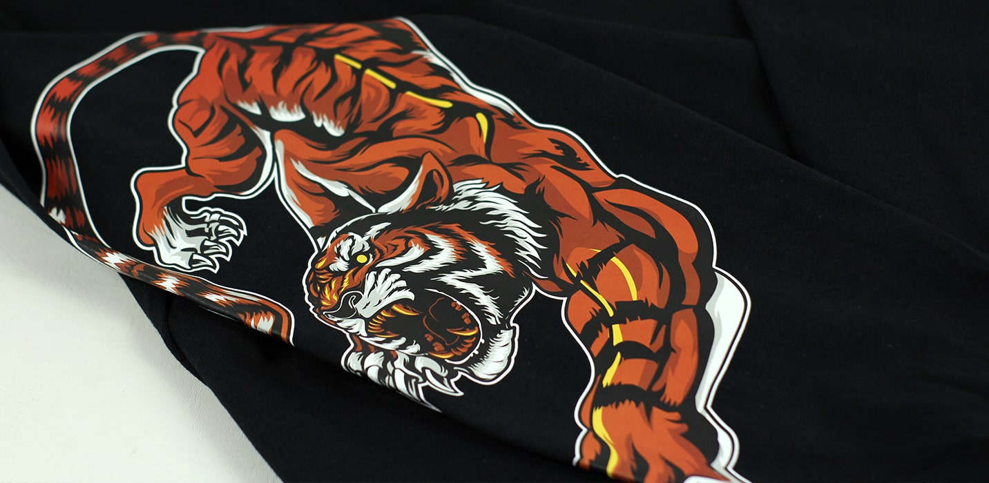 HUNTER UNLEASHED SLEEVE PRINT PULLOVER HOODIE - LARGE image