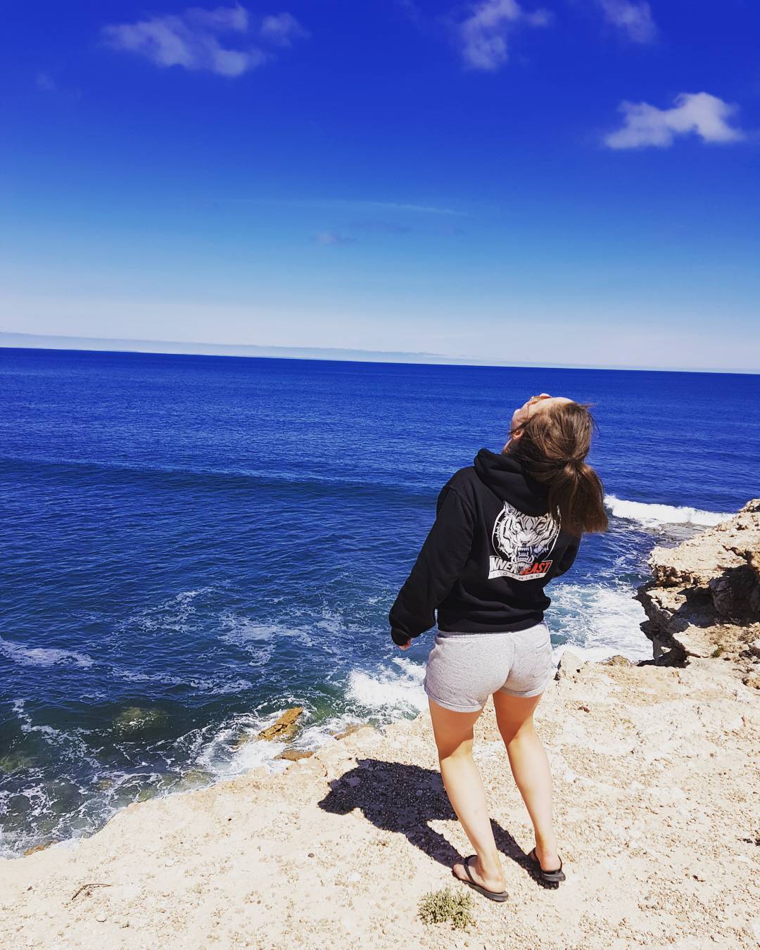 HUNTER PULLOVER HOODIE image 5